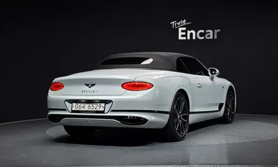 Bentley Continental 2019, 14902 км, за 162251.52 USD