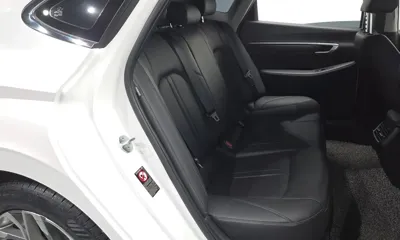 Hyundai Sonata 2022, 41865 км, за 22646.71 USD - фото 11