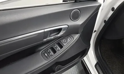 Hyundai Sonata 2022, 41865 км, за 22646.71 USD - фото 29