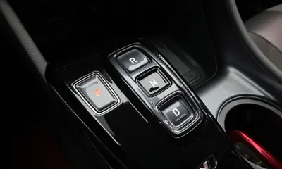 Hyundai Sonata 2021, 58153 км, за 14113.17 USD - фото 9