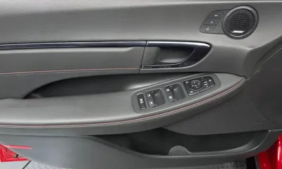 Hyundai Sonata 2021, 58153 км, за 14113.17 USD - фото 24