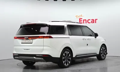 Kia Canival 2023, 81792 км, за 16451.93 USD