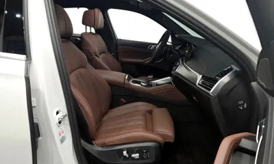 BMW X6 2023, 12307 км, за 66671.02 USD - фото 11