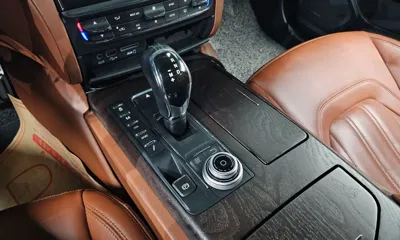 Maserati Quattroporte 2017, 117632 км, за 13596.16 USD - фото 9