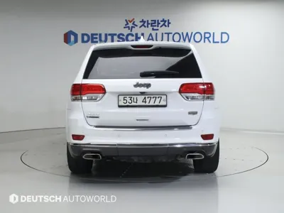 Jeep Cherokee 2018, 120119 км, за 10510.32 USD