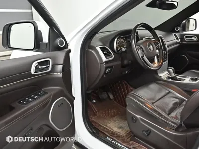 Jeep Cherokee 2018, 120119 км, за 10510.32 USD - фото 11