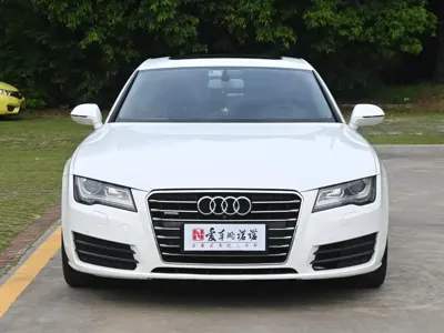 Audi A7 2014, 83000 км, за 15582.39 USD