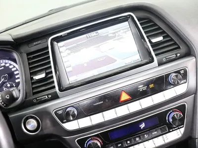 Hyundai Sonata 2018, 131405 км, за 7548.9 USD - фото 7