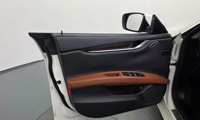 Maserati Ghibli 2014, 85441 км, за 9432.74 USD - фото 24