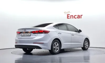Hyundai Avante 2018, 42504 км, за 7020.73 USD - фото 2