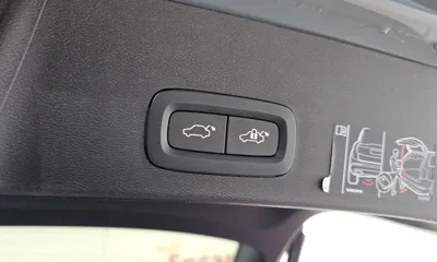 Volvo XC40 2022, 75519 км, за 18558.3 USD - фото 20