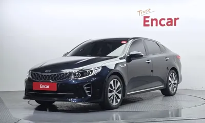Kia K5 · 2016 год