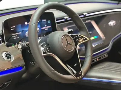 Mercedes-Benz E-Class 2024, 21200 км, за 52368.03 USD - фото 7