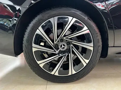 Mercedes-Benz E-Class 2024, 21200 км, за 52368.03 USD - фото 27
