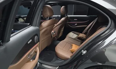 Mercedes-Benz E-Class 2023, 30946 км, за 26782.2 USD - фото 27