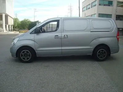 Hyundai Starex 2015, 215000 км, за 4266.77 USD