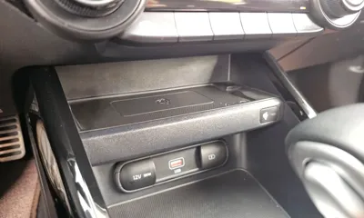 Kia K3 2024, 24566 км, за 9621.01 USD - фото 12