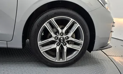 Kia K3 2021, 61334 км, за 8467.9 USD - фото 21