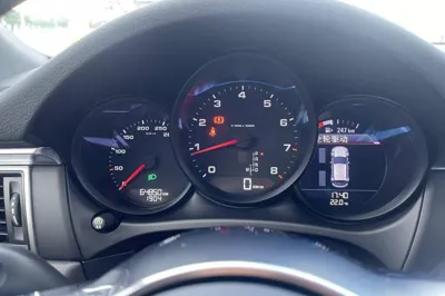 Porsche Macan 2014, 64900 км, за 21642 USD - фото 20