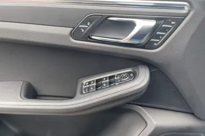 Porsche Macan 2014, 64900 км, за 21642 USD - фото 27