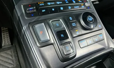 Hyundai Santafe 2021, 55179 км, за 17524.44 USD - фото 9