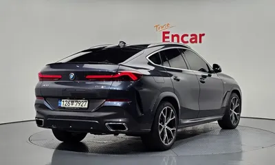 BMW X6 2021, 91623 км, за 35814.27 USD