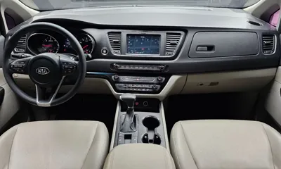 Kia Canival 2019, 42190 км, за 9518.18 USD - фото 7