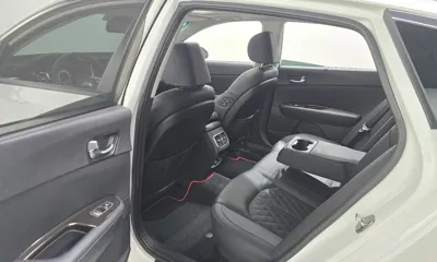 Kia K5 2020, 72953 км, за 11487.46 USD - фото 12