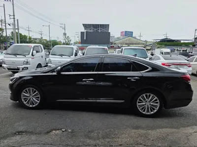 Hyundai Aslan 2015, 252000 км, за 2560.06 USD