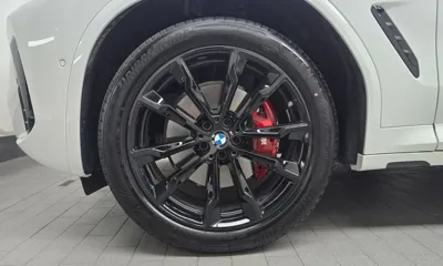BMW X4 2025, 1376 км, за 55700.36 USD