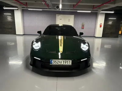 Porsche 911 2022, 8500 км, за 179153.19 USD