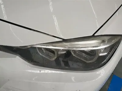BMW 3 Series 2018, 90200 км, за 14787.82 USD