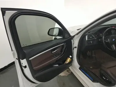 BMW 3 Series 2018, 90200 км, за 14787.82 USD - фото 7