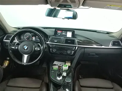 BMW 3 Series 2018, 90200 км, за 14787.82 USD - фото 12