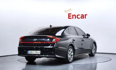 Hyundai Sonata 2022, 137258 км, за 11230.84 USD