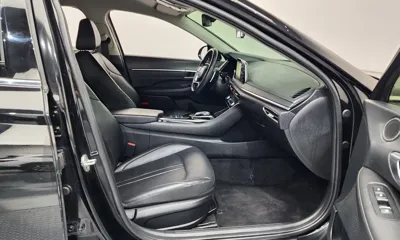 Hyundai Sonata 2022, 137258 км, за 11230.84 USD - фото 26