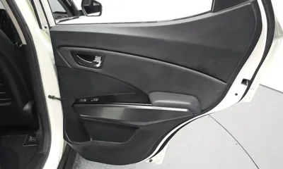 KG_Mobility_Ssangyong TIBOLI 2022, 14421 км, за 9621.01 USD - фото 25