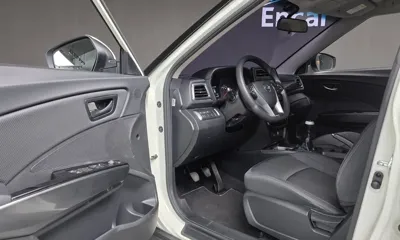 KG_Mobility_Ssangyong TIBOLI 2022, 99277 км, за 7159.74 USD - фото 11