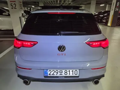 Volkswagen Golf 2025, 12068 км, за 26697.91 USD