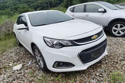 Chevrolet Malibu 2017, 93400 км, за 6430 USD
