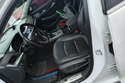 Chevrolet Malibu 2017, 93400 км, за 6430 USD - фото 17