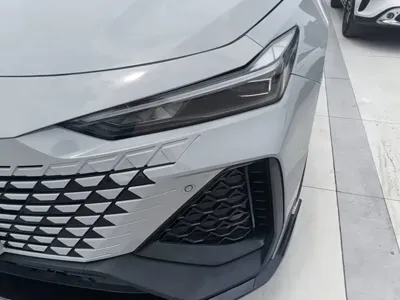 Changan UNI-V 2022, 76200 км, за 10564.83 USD - фото 24