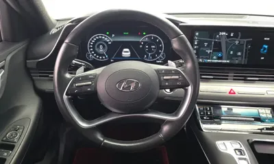 Hyundai Grandeur 2023, 72878 км, за 12638.44 USD - фото 13