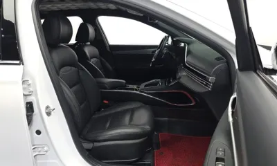 Hyundai Grandeur 2023, 72878 км, за 12638.44 USD - фото 26