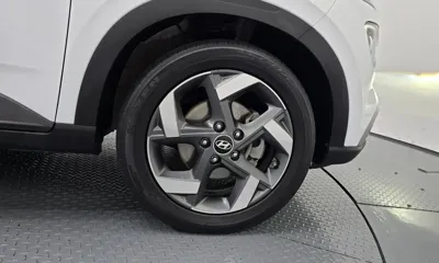 Hyundai Venue 2020, 57973 км, за 11039.14 USD - фото 21