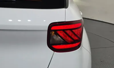 Hyundai Venue 2020, 57973 км, за 11039.14 USD - фото 23