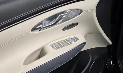 Genesis GV70 2023, 25244 км, за 29613.98 USD - фото 17