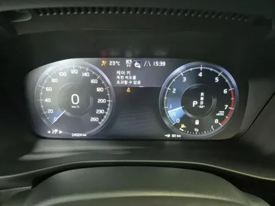 Volvo XC40 2021, 24518 км, за 19218.25 USD - фото 6