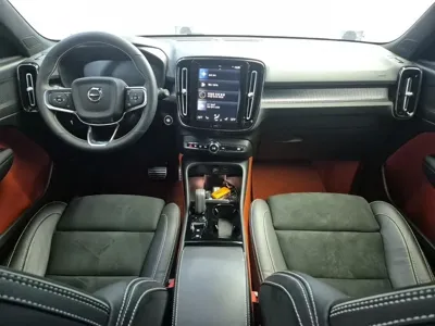 Volvo XC40 2021, 24518 км, за 19218.25 USD - фото 7