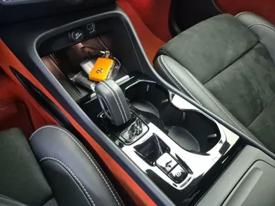 Volvo XC40 2021, 24518 км, за 19218.25 USD - фото 8